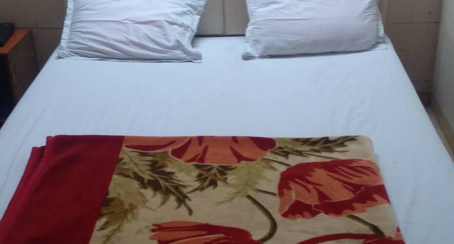 Hotel Sangam Palace, Ahmedabad 1